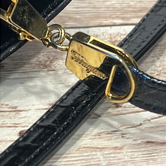 Ferragamo Salvatore Ferragamo Black Patent Leather Mini Shoulder Bag Clutch - Picture 6 of 16